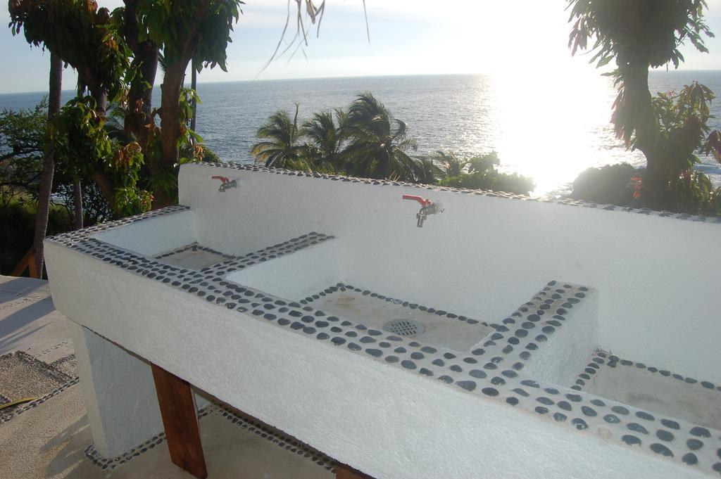 Cocos Camp Acapulco Exterior photo