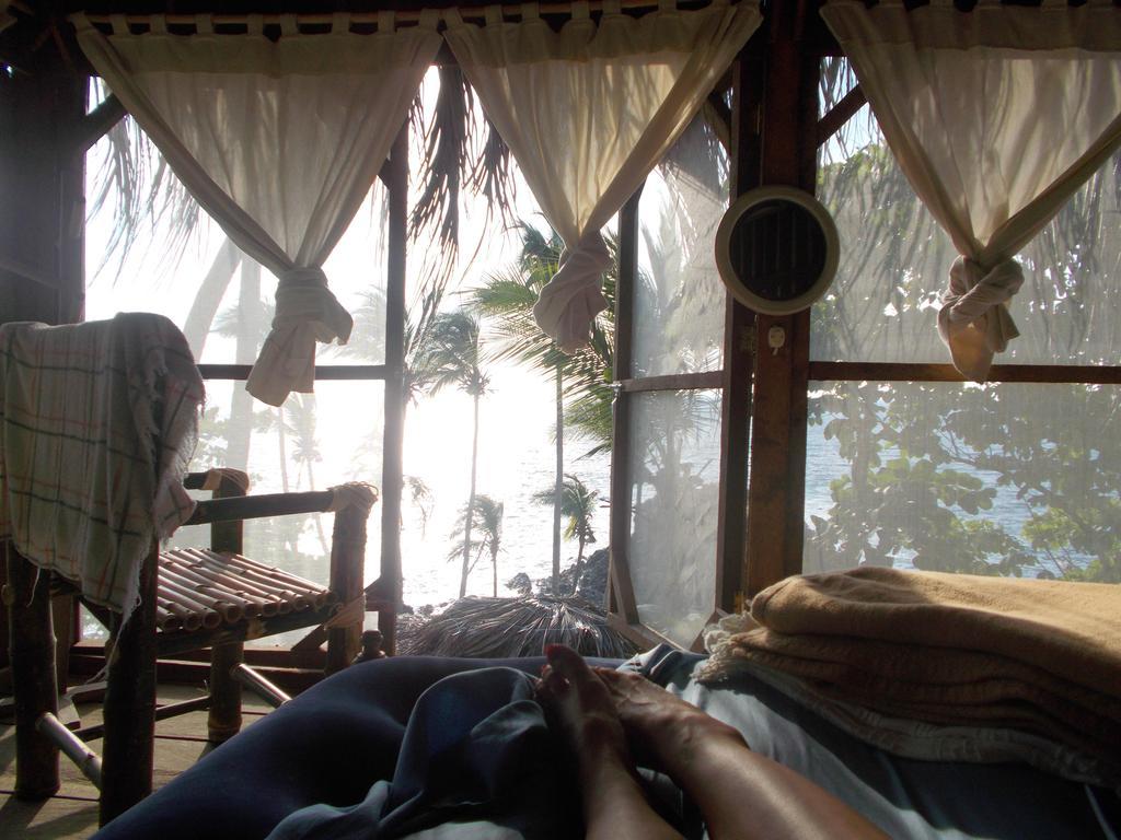 Cocos Camp Acapulco Room photo